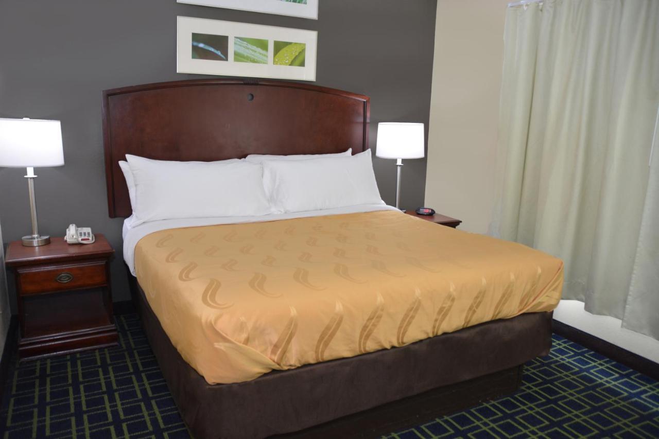 Quality Inn & Suites Dublin Exterior foto